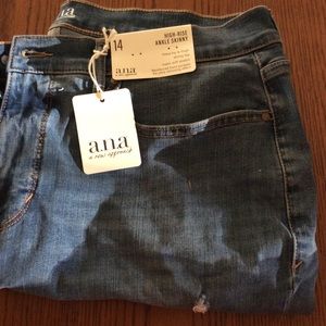 Ana High Rise Jeans